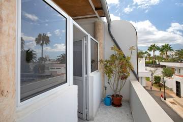 Apartment for 2 People in San Eugenio Bajo, Adeje, Photo 4