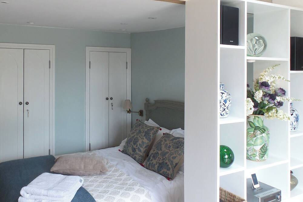 1 bedroom accommodation in Turville, near Henley-on-Thames in Turville, Chiltern Hills