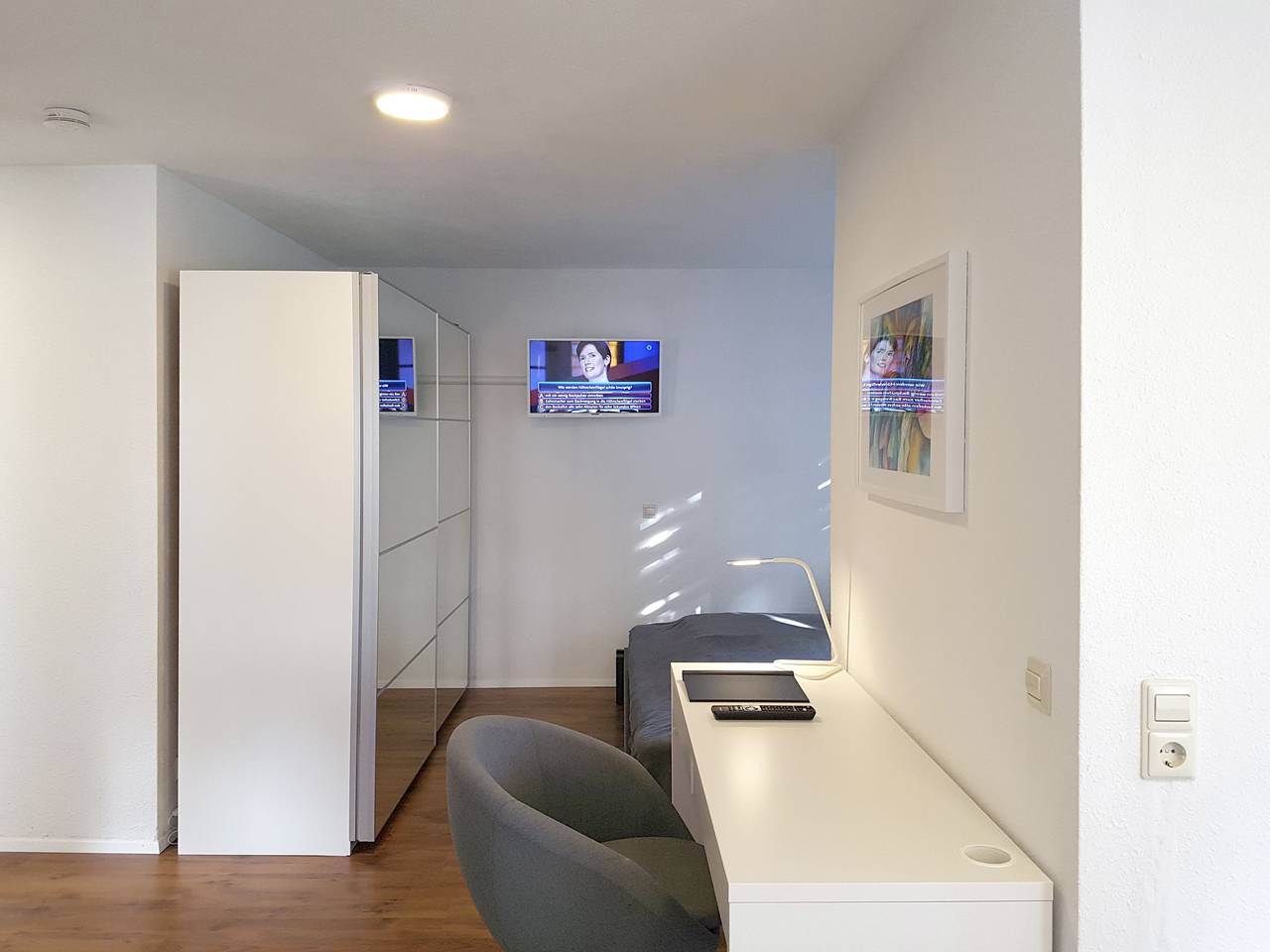 Ganze Wohnung, Schlossle Ii in Steinenbronn, Landkreis Böblingen