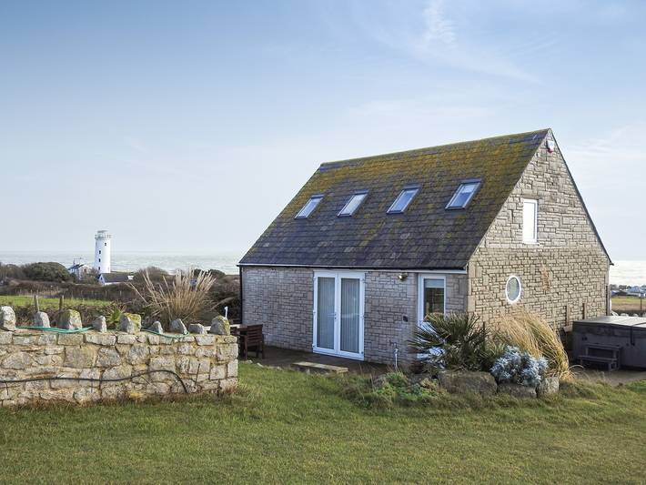 Vacation rental for 4 people, with yard in Dorset