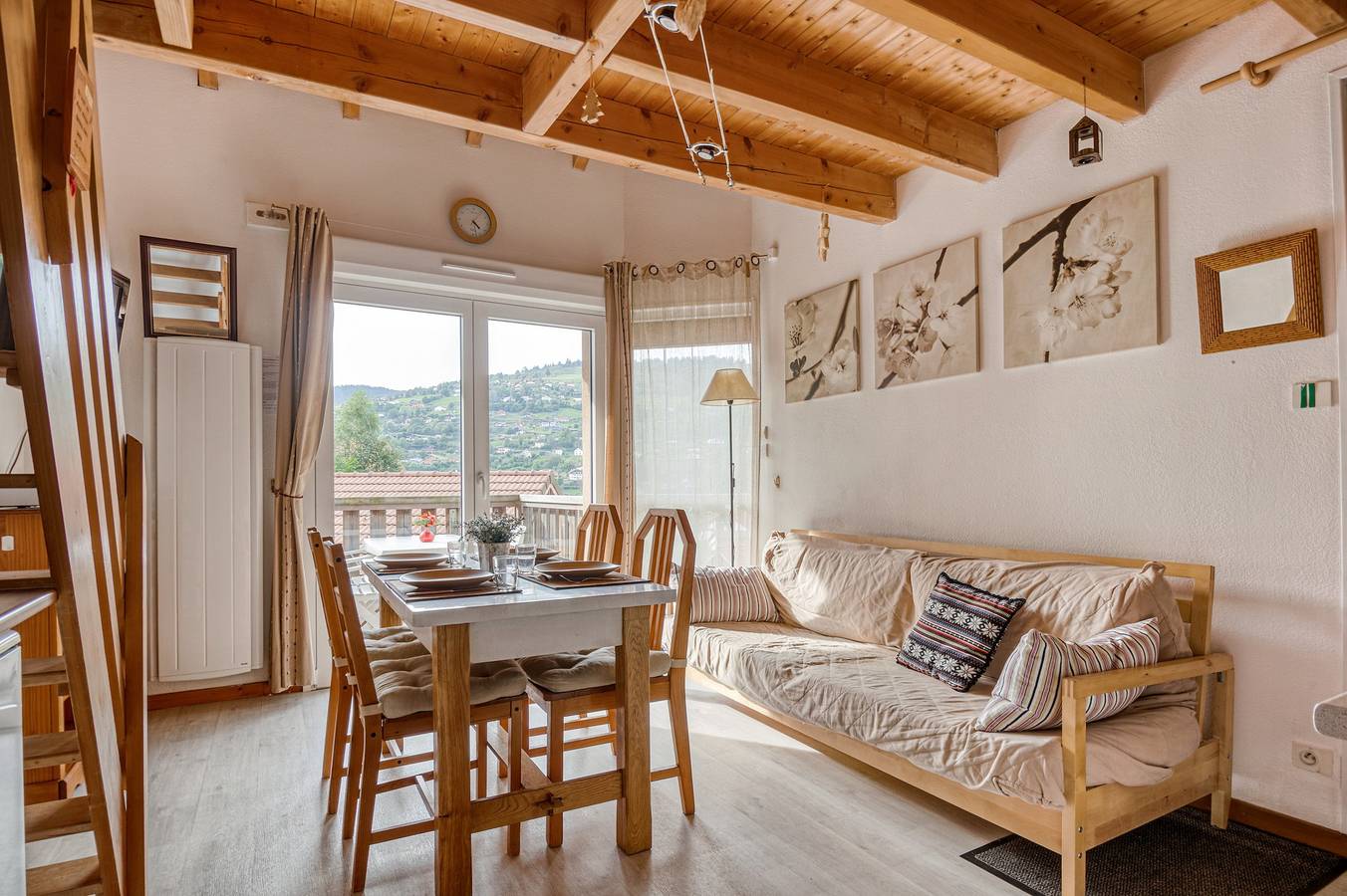 Appartement entier, Appartement de vacances pour 6 personnes avec balcon in La Bresse, Région D'épinal