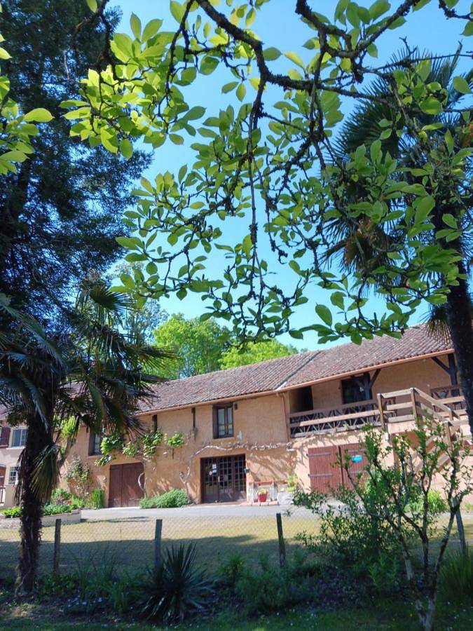 Chambre d’hôte pour 2 personnes, avec vue et terrasse ainsi que piscine et jardin - 1