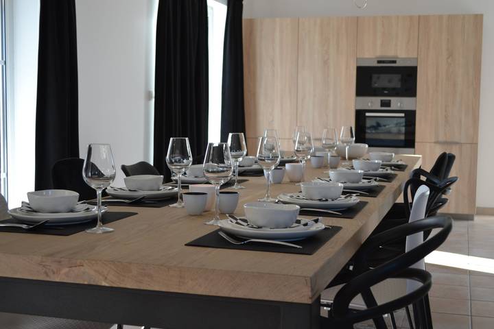 Location de vacances pour 10 personnes, avec terrasse ainsi que sauna et jardin, animaux acceptés dans Grandhan - 3