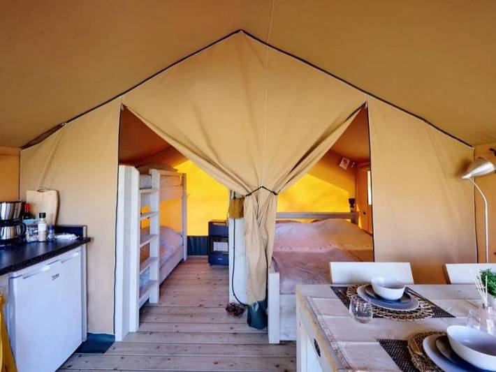 Bungalow für 6 Personen, mit Garten und Ausblick sowie Pool, mit Haustier in den Abruzzen - 2