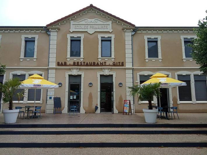 Hôtel pour 2 personnes, avec terrasse, animaux acceptés à Baix - 4