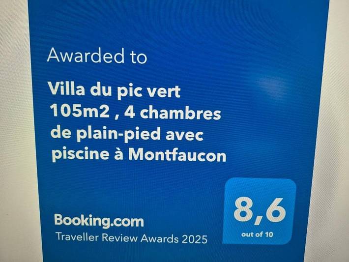 Location de vacances pour 12 personnes, avec jardin ainsi que vue et piscine à Montfaucon (Doubs) - 2