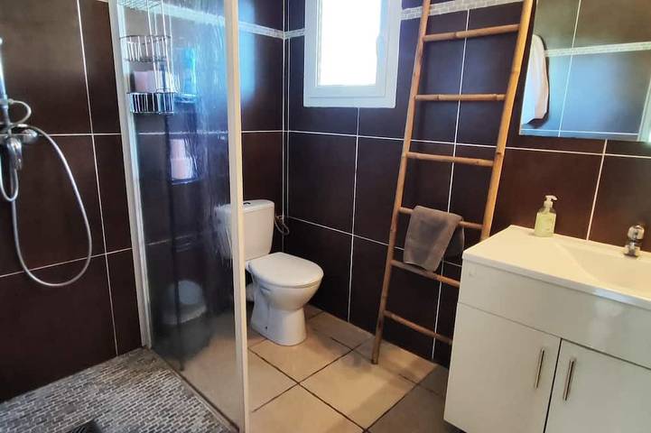 Location de vacances pour 6 personnes, avec jardin à Ventiseri - 4