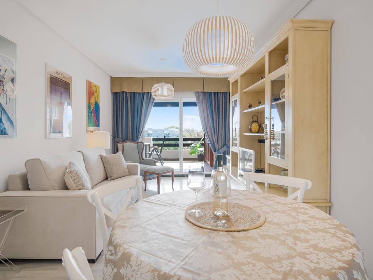 Entire holiday apartment, Apartment in Medina Garden for 4 people | 552 in Medina Gardens, Marbella