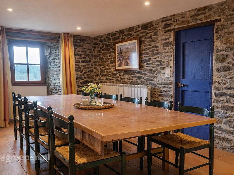 Maison de vacances pour 22 personnes avec balcon/terrasse in Saint-André-Lachamp, Parc naturel régional des Monts d'Ardèche