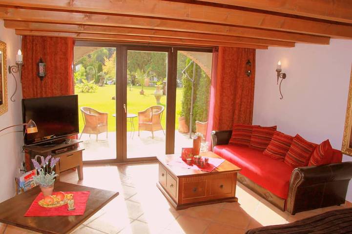 Bauernhof für 2 Personen, mit Garten und Balkon, mit Haustier im Nordschwarzwald