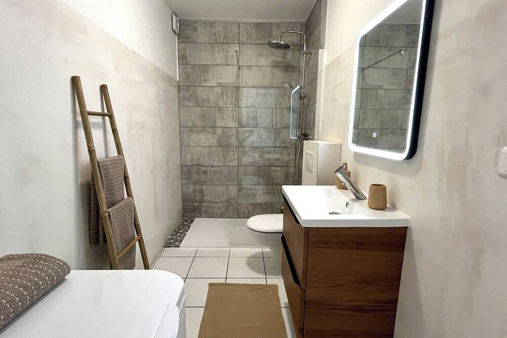 Appartement entier, Bel appartement 2 pièces à proximité de Colmar in Ingersheim, Région de Ribeauvillé