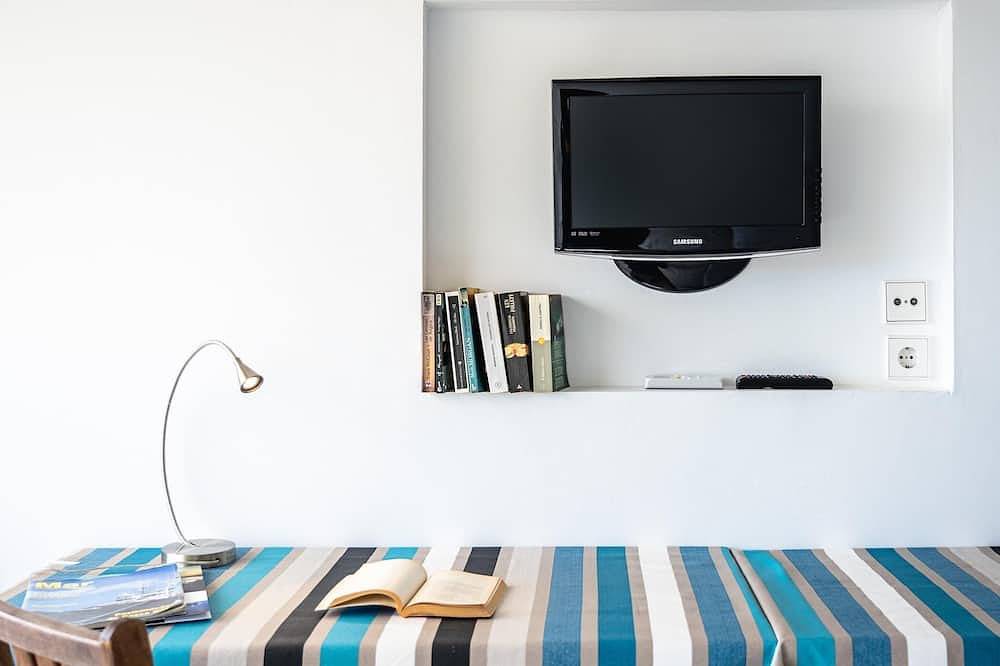 Entire apartment, Romantic loft ideal couples with sea views in Terres de l'Ebre, Costa Dorada