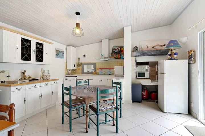 Location de vacances pour 2 personnes, avec jardin à Les Mathes - 3