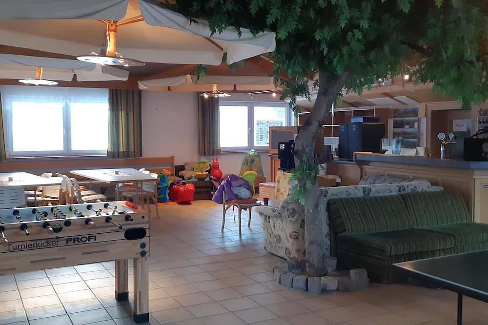 Geheel appartement, Doppelzimmer für 2 Gäste mit 20m² in Tannheim in Tannheim, Allgäuer Alpen (Oostenrijk)