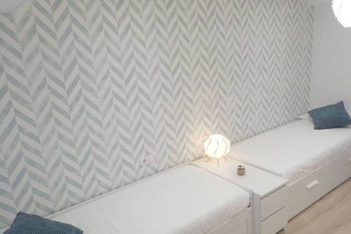 Entire apartment, Apartment in Barrio de San Pedro in Santiago de Compostela, La Coruña Province