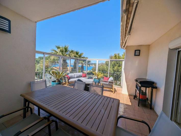 Gîte pour 4 personnes, avec vue et terrasse dans Plage de La Gorguette - 3