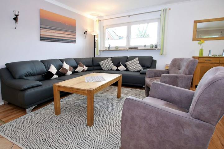 Ferienhaus für 8 Personen, mit Sauna und Garten sowie Terrasse in Wyk auf Föhr (Stadt) - 3