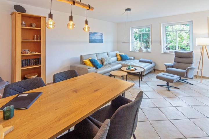 Ferienhaus für 4 Personen, mit Terrasse in Dornumergrode