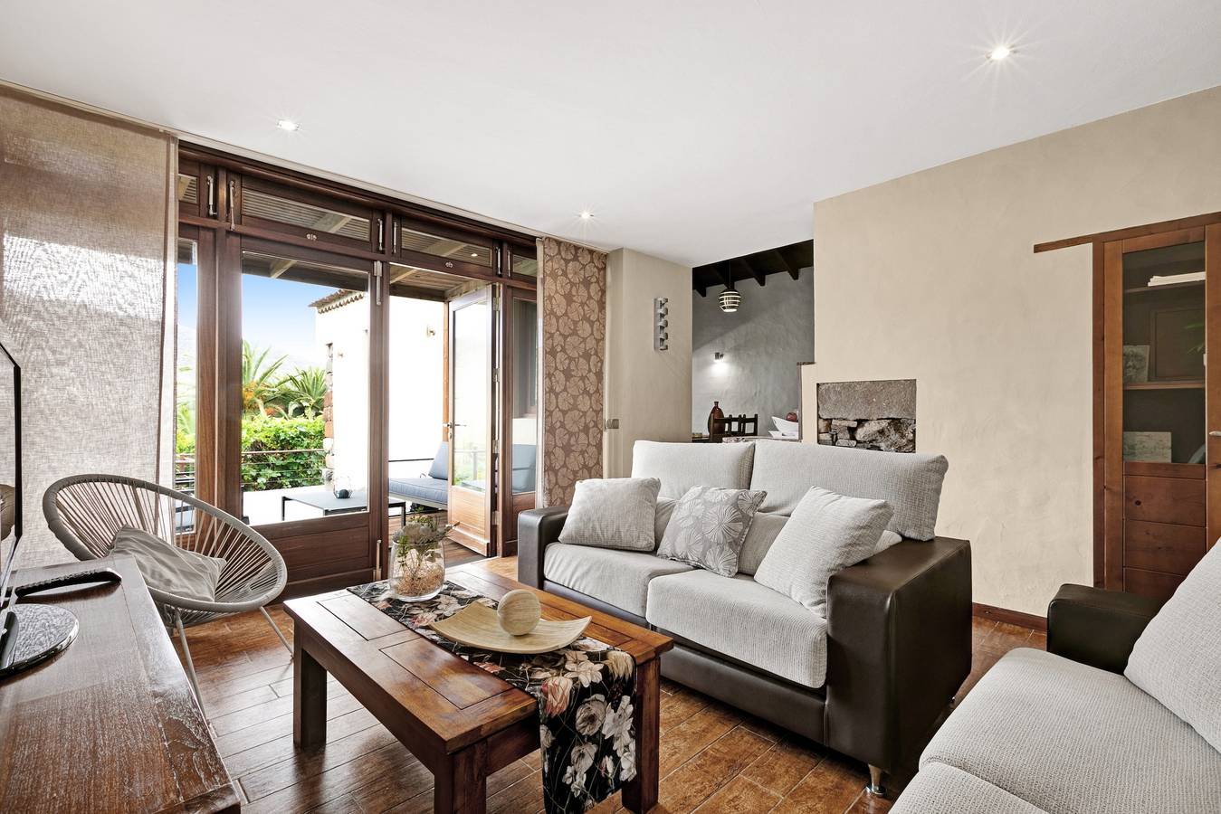 Casa de vacaciones 'El Portillo 1' con terraza privada, jardín privado y Wi-Fi in Buenavista del Norte, Tenerife Norte