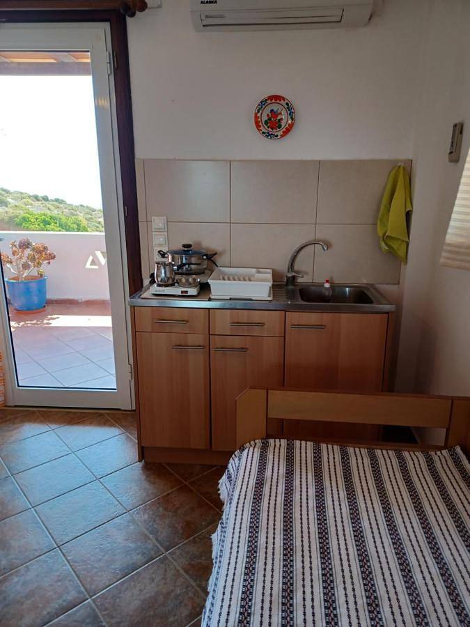 Maison d’hôte pour 4 personnes, avec Balcon et Terrasse ainsi que Jardin et Vue dans Skyros - 2