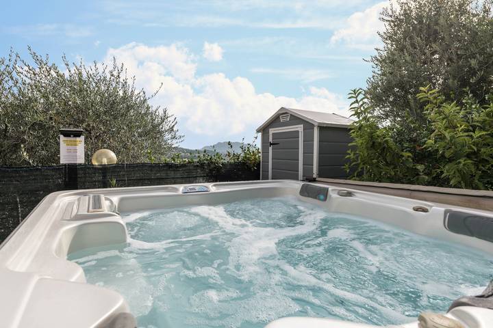 Maison de vacances pour 6 personnes, avec jacuzzi et jardin, animaux acceptés à Caprino Veronese