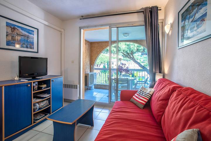 Ferieleilighet for 4 personer, med balkong i Var