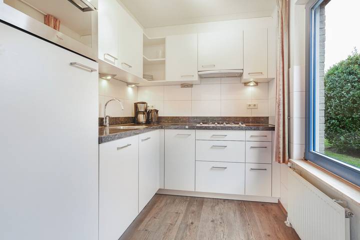 Strandhaus für 4 Personen, mit Terrasse und Balkon/Terrasse auf Texel - 4