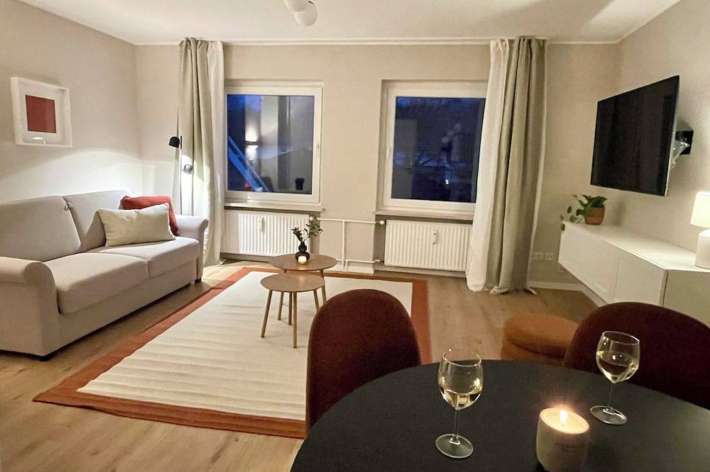 Ganze Wohnung, Westflügelwohnung zentral mit Parkplatz, Westflügel Apartment zentral mit Parkplatz in Bad Rothenfelde, Osnabrücker Land