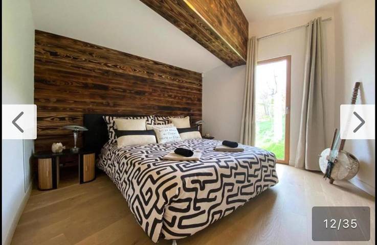 Location de vacances pour 7 personnes, avec vue sur le lac ainsi que jardin et vue à La Salle-en-Beaumont - 4