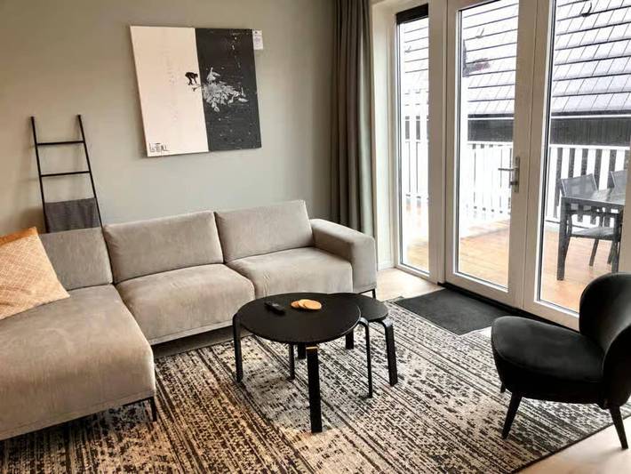 Ferienwohnung für 4 Personen, mit Balkon und Garten sowie Sauna