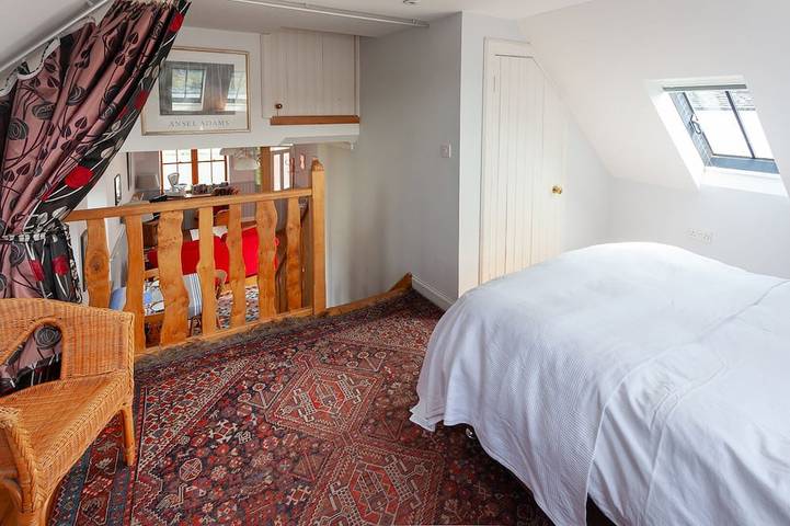 Pier Cottage am Holy Loch Shore, Meer- und Bergblick in Argyll & Bute