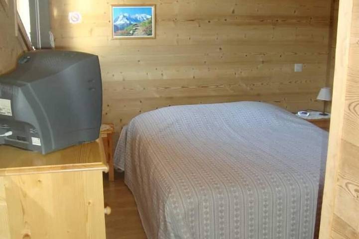 Gîte pour 11 personnes, avec jardin et balcon dans Morgins - 4