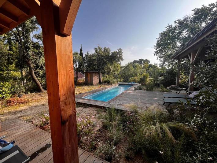 Location de vacances pour 6 personnes, avec piscine et balcon à Villevieille - 4