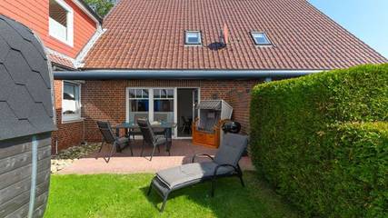 Ferienhaus für 6 Personen, mit Garten und Sauna sowie Terrasse in Bensersiel