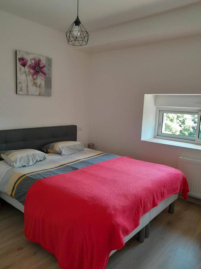 Gîte pour 3 personnes, avec piscine ainsi que jardin et vue à Casson - 3