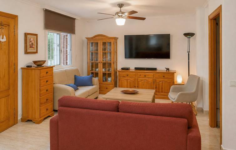 Acogedor apartamento de 2 dormitorios con piscina y terraza, a 1,5 km de Playa Cala Rincón in Pilar de la Horadada, Costa Blanca