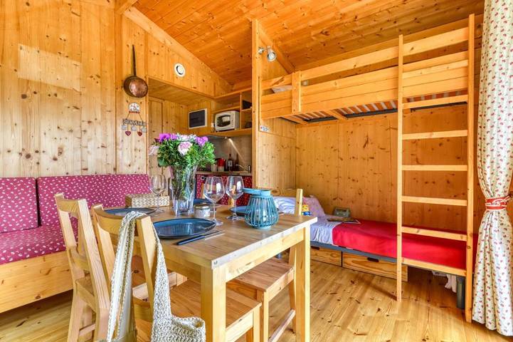 Location de vacances pour 6 personnes, avec jardin et piscine dans Aigues-Vives (Ariège) - 2