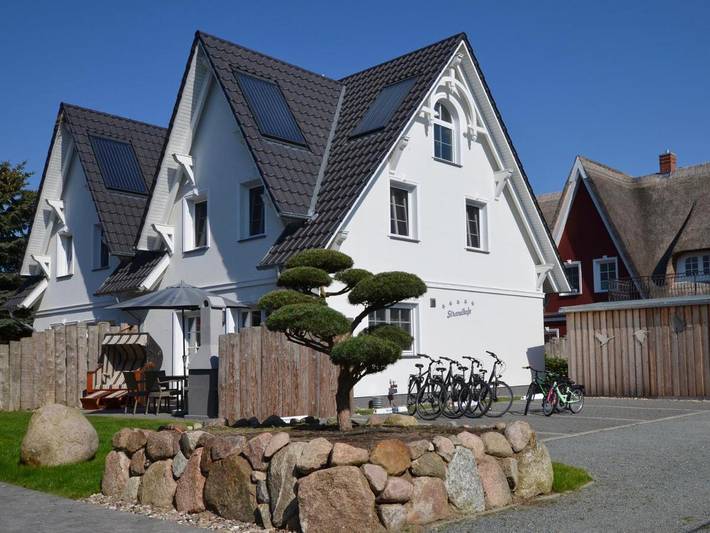 Ferienhaus für 6 Personen, mit Terrasse und Garten sowie Sauna in Wustrow