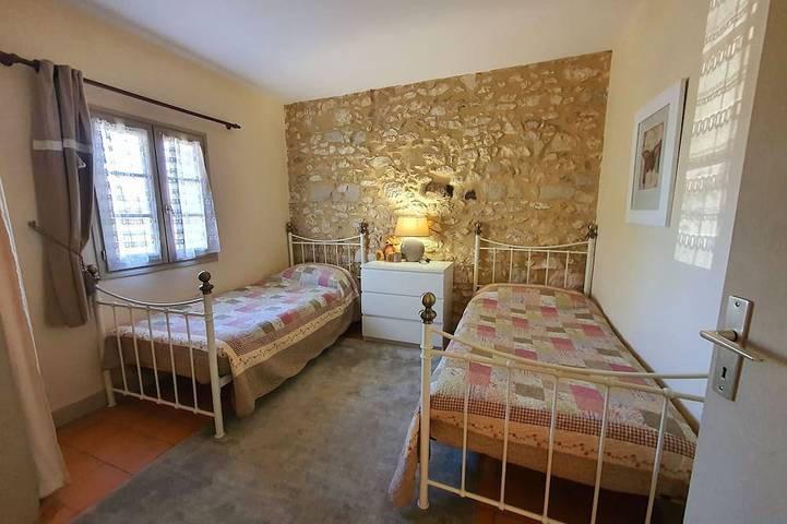 Gîte pour 4 personnes, avec Terrasse ainsi que Jardin et Piscine à Razac-d'Eymet - 4