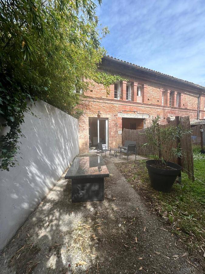 Gîte pour 4 personnes, avec terrasse et jardin, animaux acceptés à Grisolles - 4
