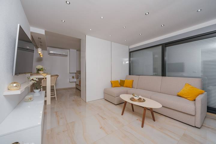 Ferienwohnung für 4 Personen, mit Balkon und Balkon/Terrasse in Bar