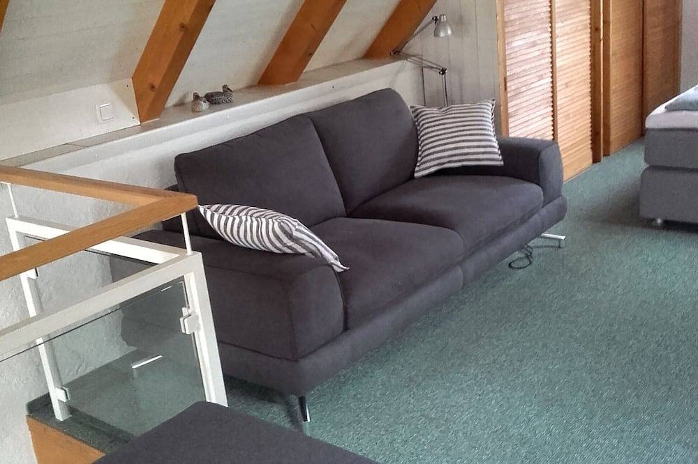 Mitten im Zentrum Coswigs, idyllisch gelegen in Coswig, Meißen Region