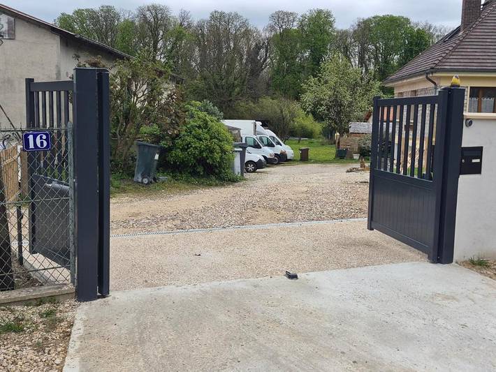 Camping pour 2 personnes, avec jacuzzi ainsi que jardin et terrasse dans Essonne - 3
