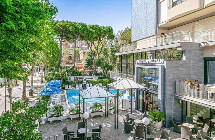 Hotel para 4 personas, con piscina y terraza, Se admiten mascotas - 1