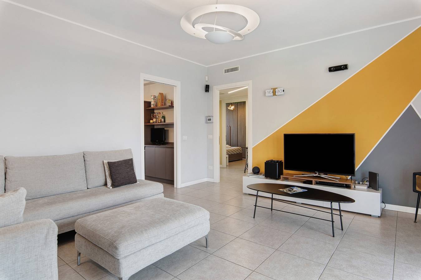 Apartamento entero, Maison Emozioni con terraza, hamaca y barbacoa in Limbiate, Brianza