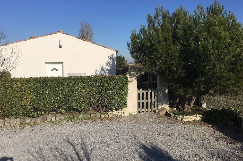 Casa a 700m de la playa con jardín para 4 / pers y parking privado. in Angoulins, Región de La Rochelle