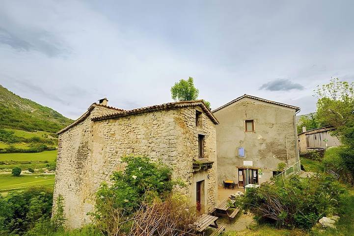 Gîte pour 4 personnes, avec jardin, animaux acceptés à Blieux - 3
