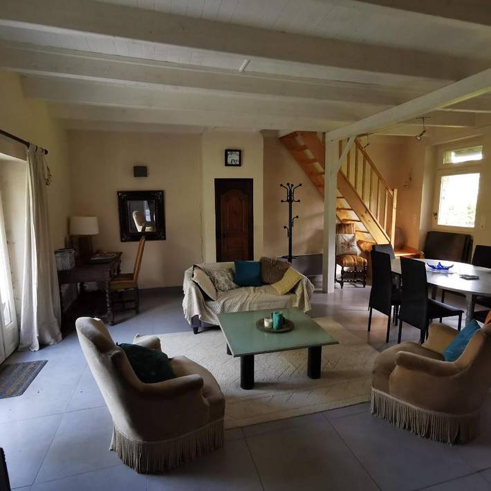 Location de vacances pour 9 personnes, avec vue et jardin, adapté aux familles dans Plage Du Men Armor - 4