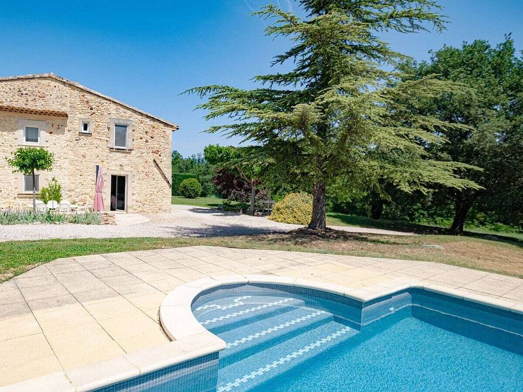 Casa de vacaciones con 4 dormitorios. in Rosellón, Parque natural regional del Luberon