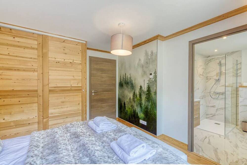 Couchant · Chalet Lumineux 6pax Vues Terrasses Confort in Chamonix, Mont-Blanc-Massiv